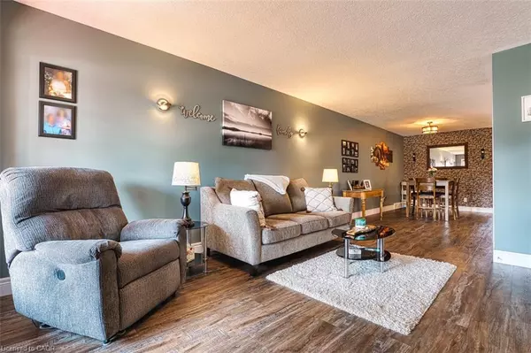 Stratford, ON N5A 4R4,22 College Street