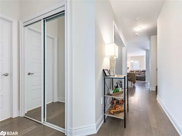 Niagara Falls, ON L2H 3S4,8779 Chickory Trail