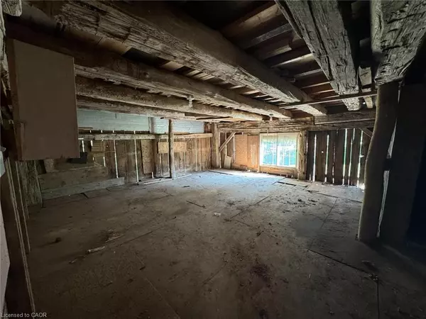 Woolwich, ON N2J 3Z4,970 Erbsville Road #BARN