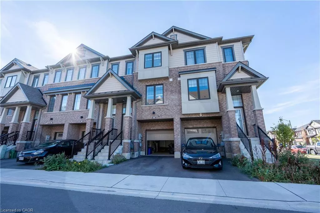 Stoney Creek, ON L8J 0M5,185 Bedrock Drive #60