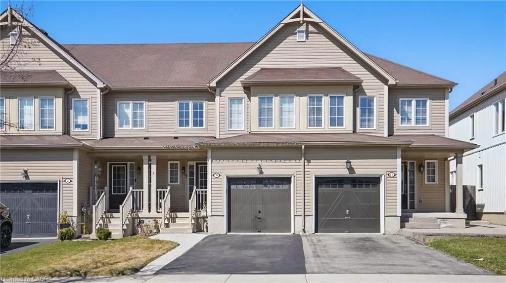 9 Lynch Crescent, Binbrook, ON L0R 1C0