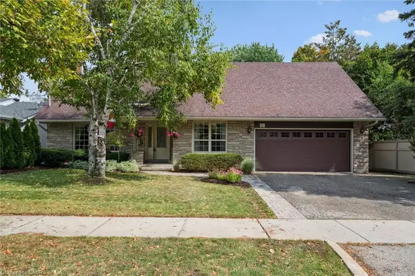 46 Larkspur Crescent, Kitchener, ON N2M 4W9
