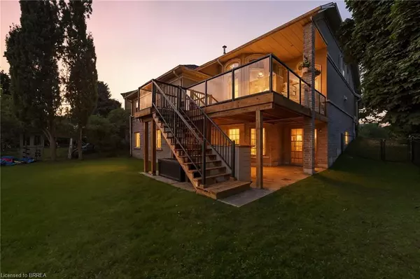 Paris, ON N3L 4H3,20 Zavarella Court