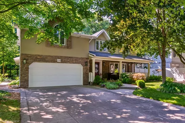 1318 Hillview Crescent, Oakville, ON L6H 2C7