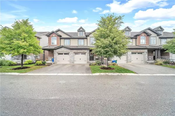 Fergus, ON N1M 0C4,77 Westminster Crescent #77W