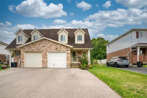 135 Eastforest Trail, Kitchener, ON N2N 3E4