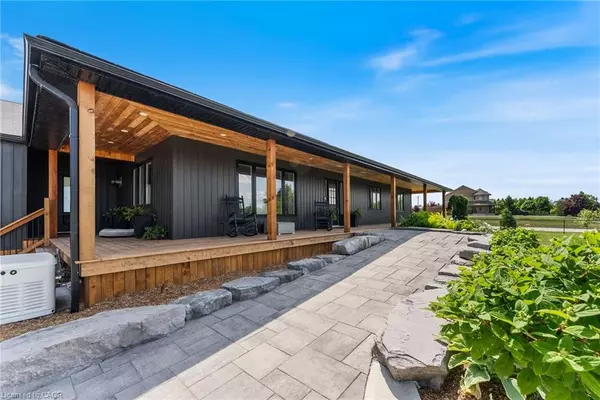 Glanbrook, ON L0R 1W0,6251 Walkers Road