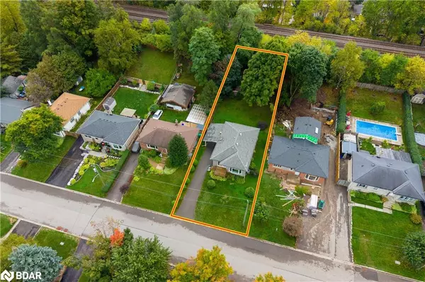 Georgetown, ON L7G 2N9,36 Hewson Crescent