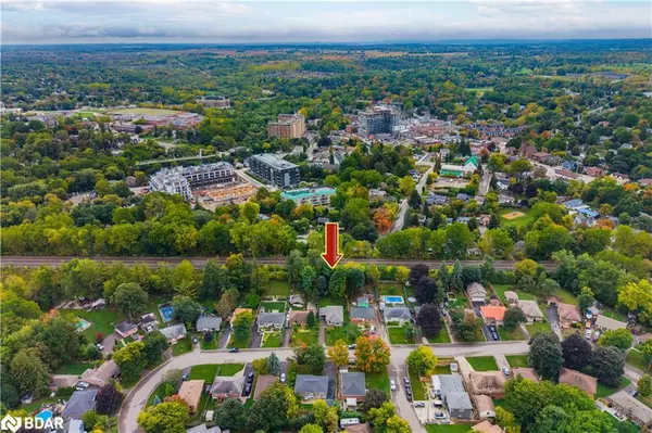 Georgetown, ON L7G 2N9,36 Hewson Crescent