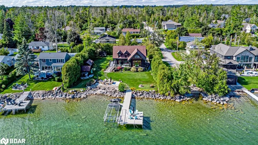 Oro-medonte, ON L0L 2E0,2 Sunnyside Avenue