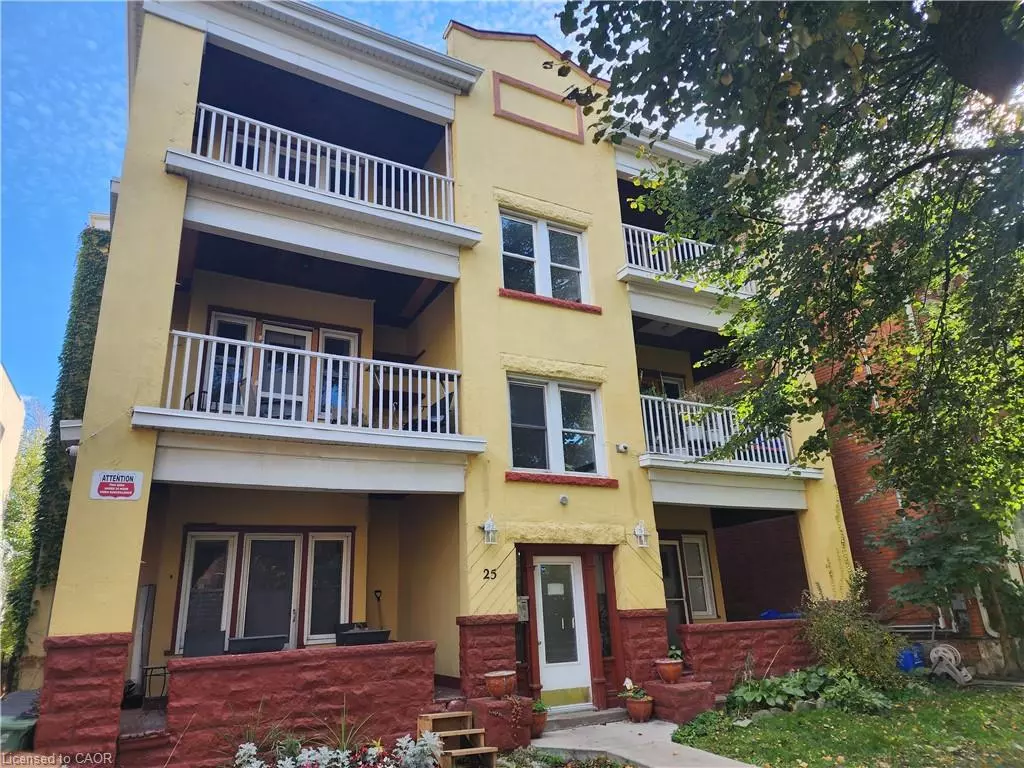 Hamilton, ON L8N 2S2,25 West Avenue S #A