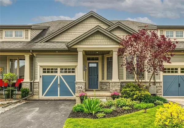 24 Manorwood Drive, Smithville, ON L0R 2A0