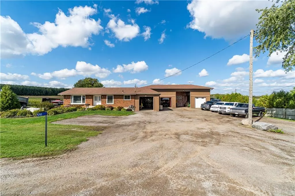 Paris, ON N3L 3E1,591 Governors Road E