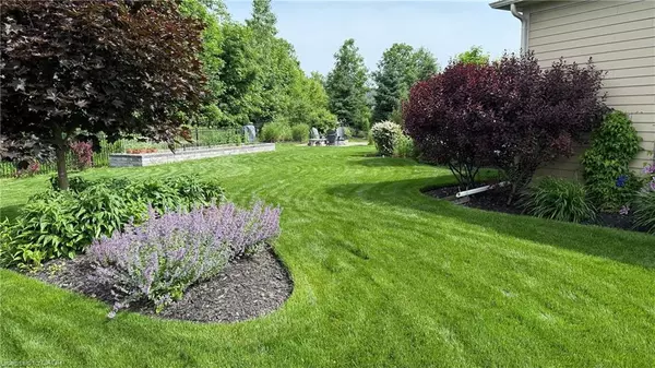 Fort Erie, ON L0S 1N0,3507 Trillium Crescent