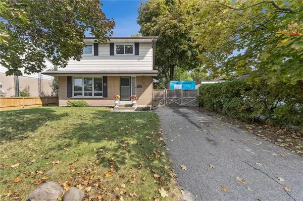 102 Rutherford Road N, Brampton, ON L6V 2J2