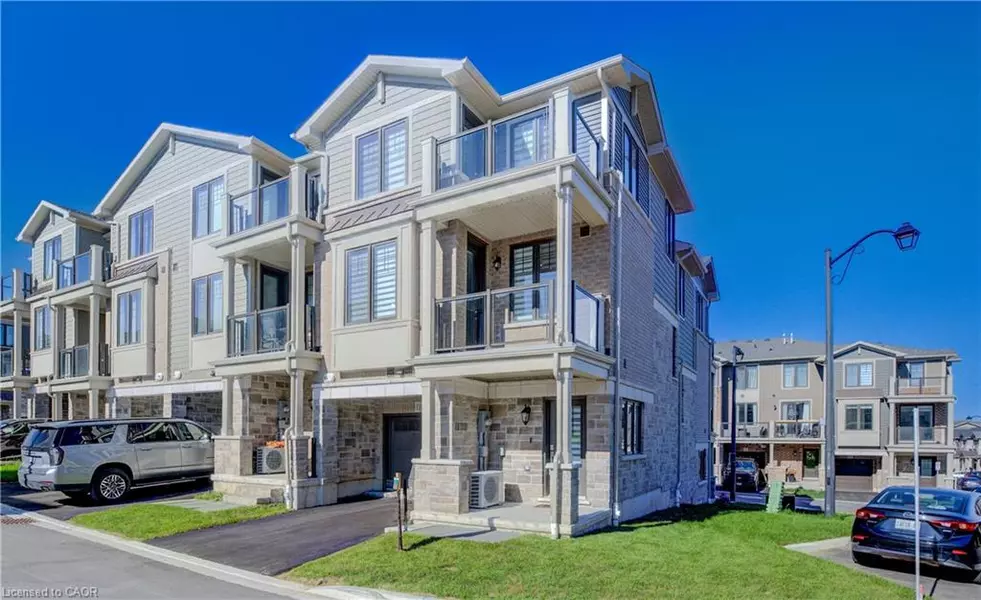 10 Birmingham Drive #116, Cambridge, ON N1R 0C6