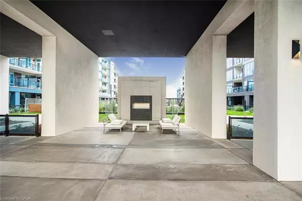 Grimsby, ON L3M 0J1,16 Concord Place #120