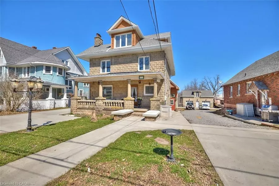 4915 King Street, Beamsville, ON L0R 1B0