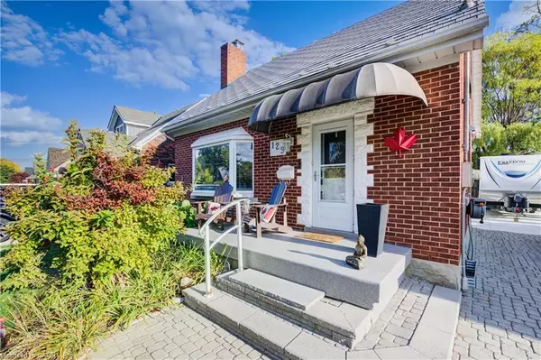 Kitchener, ON N2M 2B2,129 Talbot Street