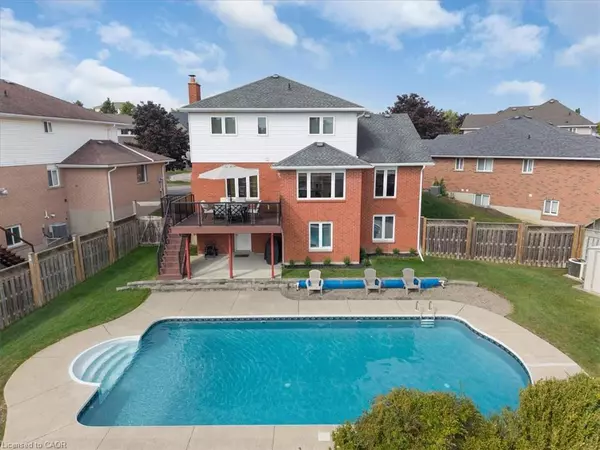 44 Tami Court, Kitchener, ON N2B 3V2
