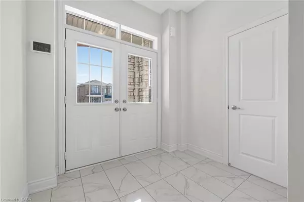 Cambridge, ON N1T 0G2,47 Bloomfield Crescent