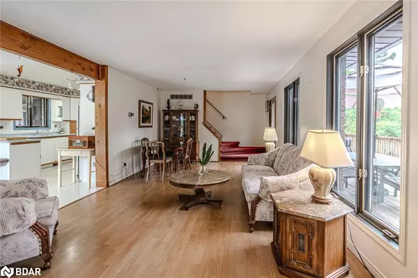 Severn, ON P0E 1N0,1506 Torpitt Road