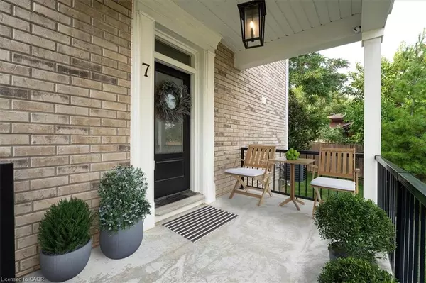 St. Catharines, ON L2S 2B3,7 Aspen Common