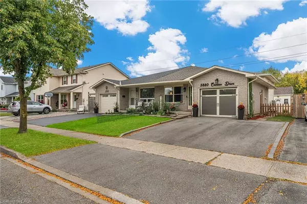 5880 Crimson Drive, Niagara Falls, ON L2G 7T7