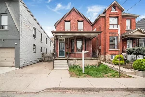 Hamilton, ON L8L 5L2,283 Emerald Street N