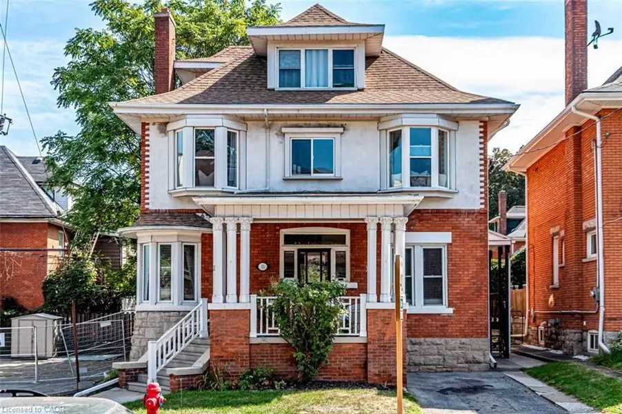 11 Eastbourne Avenue #2, Hamilton, ON L8M 2M6