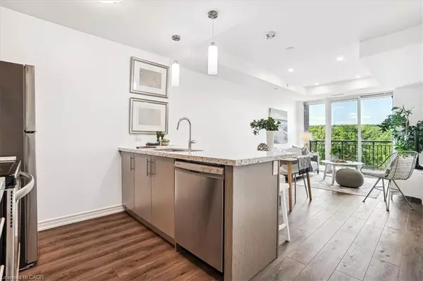 Hamilton, ON L8G 0B8,2750 King Street E #508