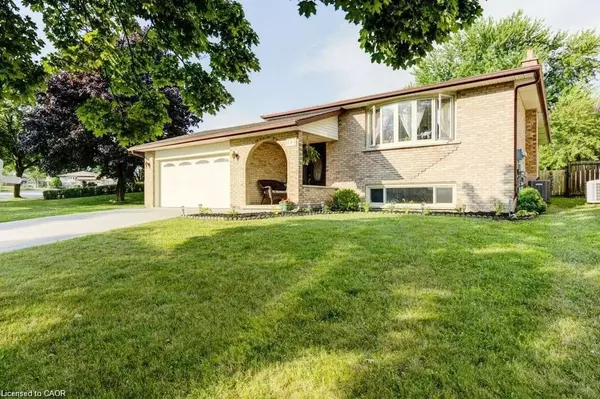 582 Skylark Road, Waterloo, ON N2V 1B9
