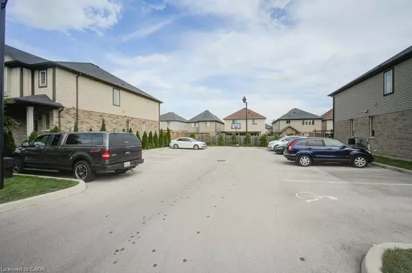 Binbrook, ON L0R 1C0,247 Festival Way #22