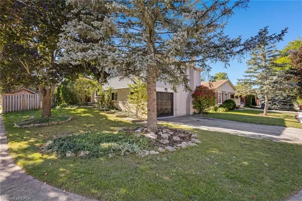 Waterloo, ON N2K 3B6,276 Camille Crescent