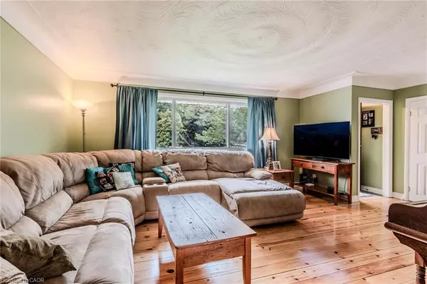 Waterdown, ON L0R 2H0,46 First Street