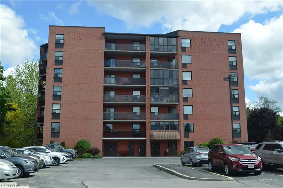 5 Mill Pond Court #705, Simcoe, ON N3Y 5J6