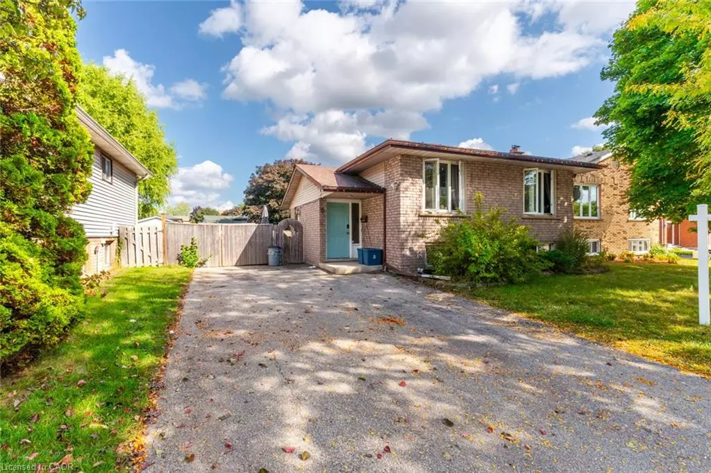 Brantford, ON N3P 1T3,9 Beaver Crescent