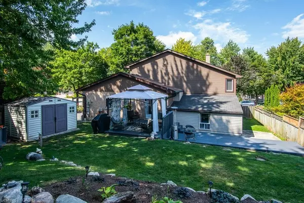 Guelph, ON N1H 7V8,8 Pickwick Place