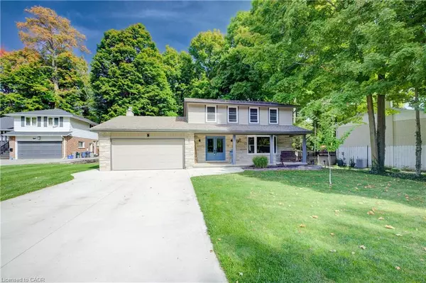 6 Purple Martin Court, Elmira, ON N3B 1A2