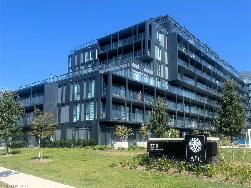 3210 Dakota Common #A303, Burlington, ON L7M 2A8
