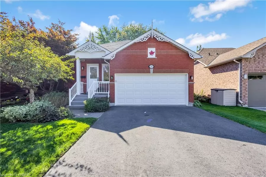 10 Harley Avenue, Georgetown, ON L7G 5R8