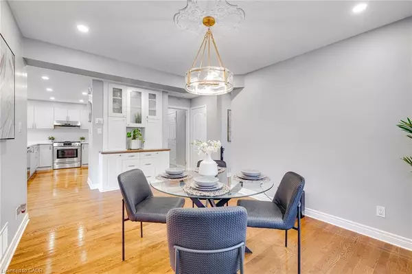 Hamilton, ON L0R 2H5,44 Pentland Road