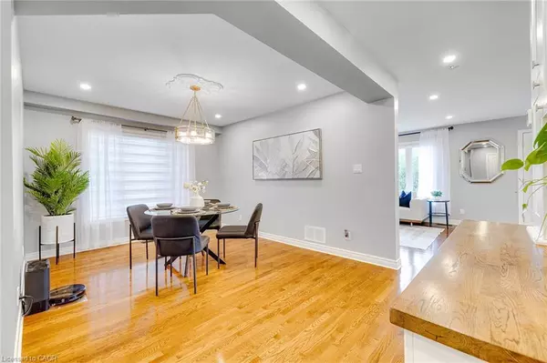 Hamilton, ON L0R 2H5,44 Pentland Road