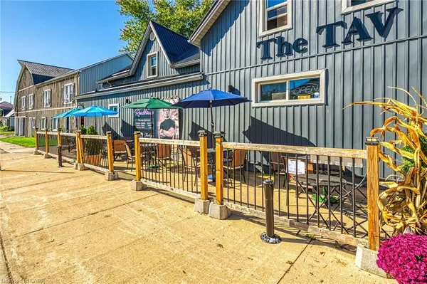 Fisherville, ON N0A 1G0,2 Erie Avenue S