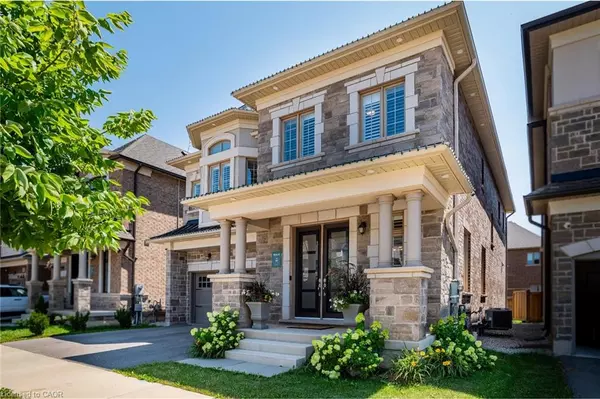 Oakville, ON L6H 0Z4,66 Merlin Street