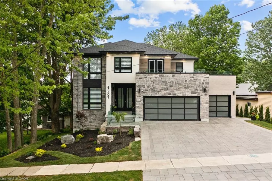 1207 Queen Street N, New Dundee, ON N0B 2E0