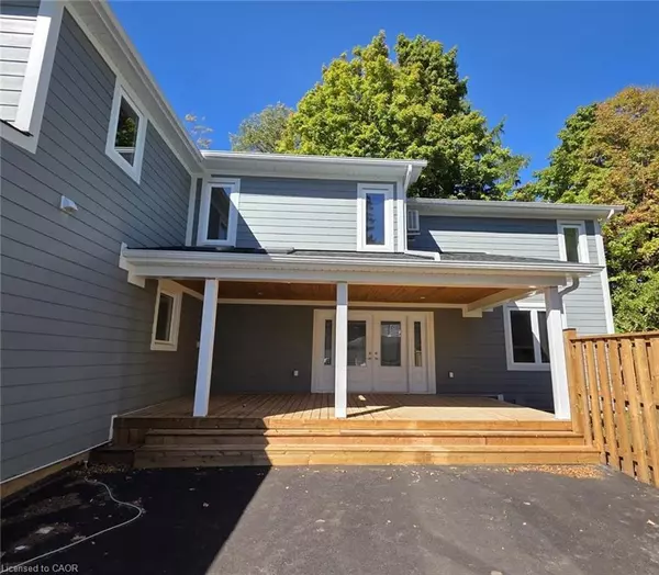 198 Victoria Street #B, Waterdown, ON L0R 2H0