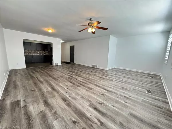 Hamilton, ON L8V 1T9,655 Fennell Avenue E #3