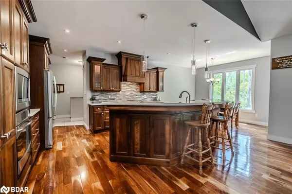 Oro-medonte, ON L0L 1T0,33 Springhome Road