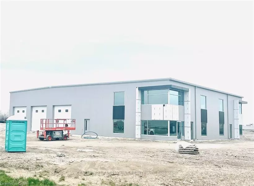 5058 Walker Road, Windsor, ON N9A 6J3